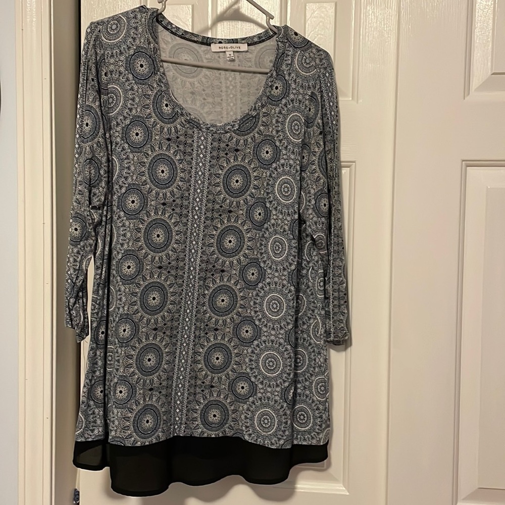 Rose & Olive Blouse, size 1X, $15